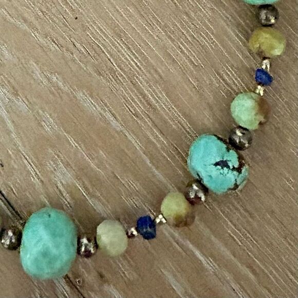 Howlite Beaded Necklace Women's Fashion Jewelry Artistic Statement - Picture 7 of 9